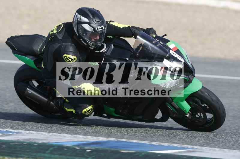 /Archiv-2024/01 26.-28.01.2024 Moto Center Thun Jerez/Gruppe gruen-green/48